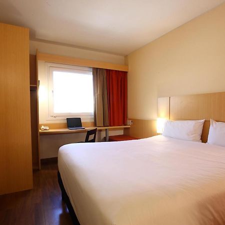 Ibis Buenos Aires Obelisco Hotel Eksteriør billede