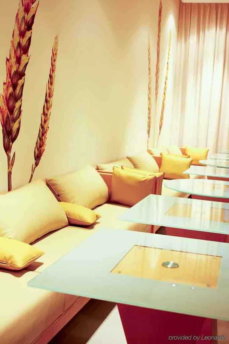 Ibis Buenos Aires Obelisco Hotel Eksteriør billede