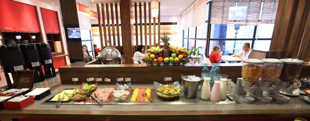 Ibis Buenos Aires Obelisco Hotel Eksteriør billede