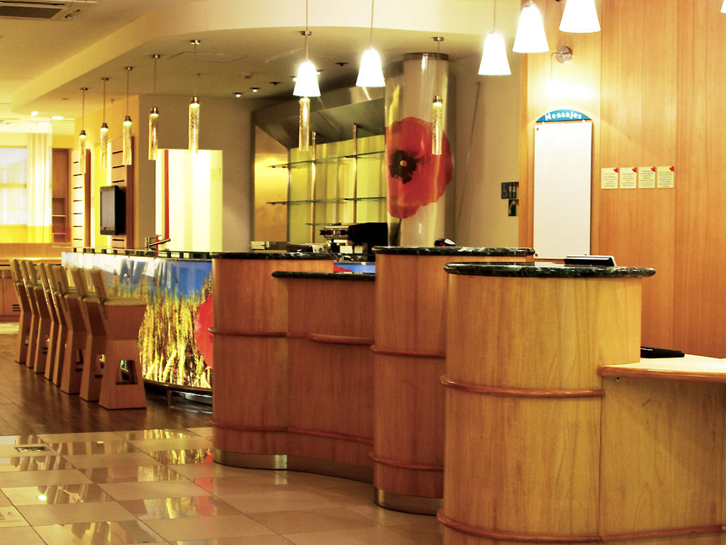 Ibis Buenos Aires Obelisco Hotel Eksteriør billede